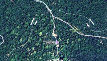 Армия: Google не решает, кто владеет спорными руинами в Сурине