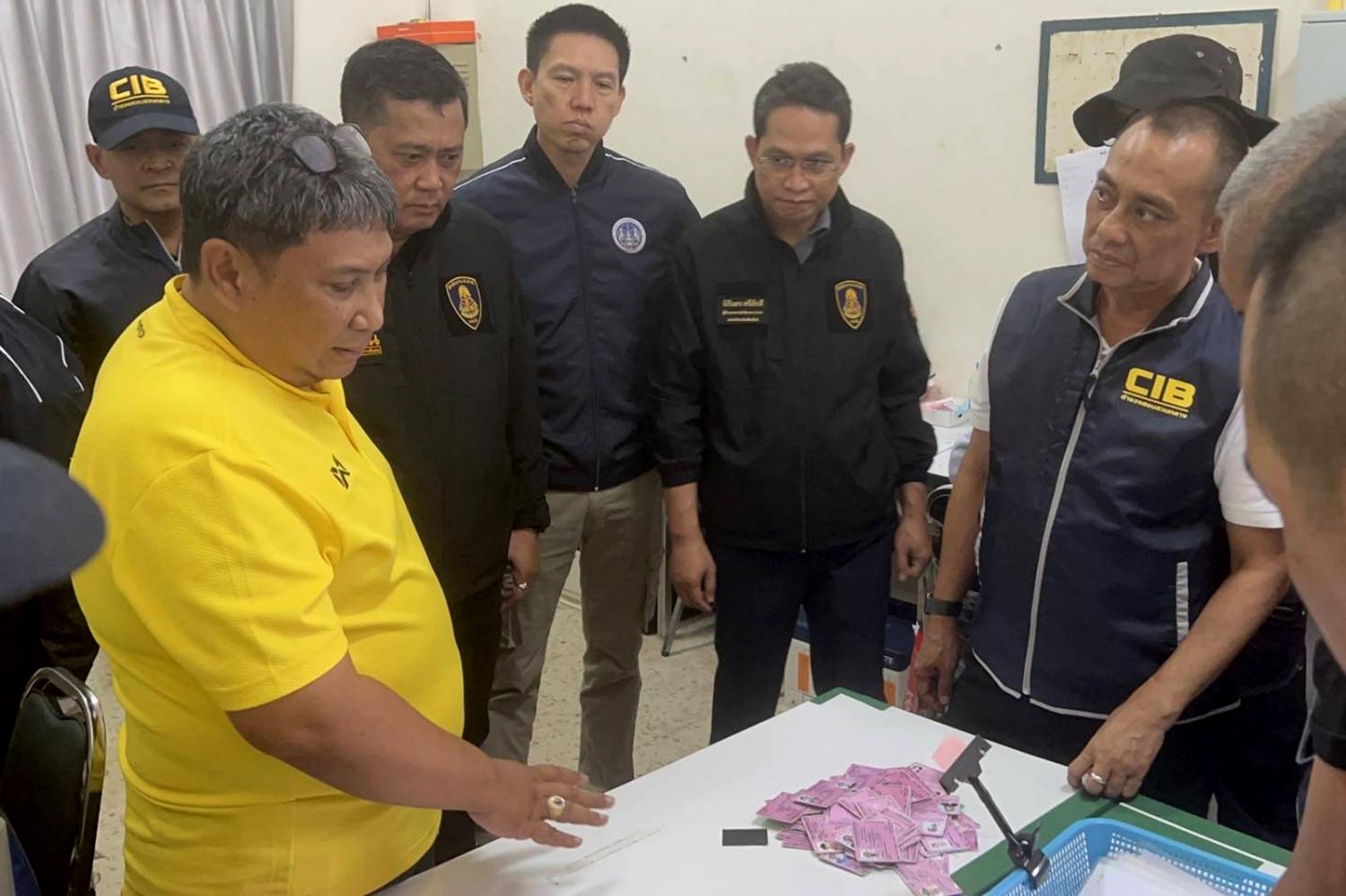 Ассистент районного начальника задержан по обвинению в вымогательстве