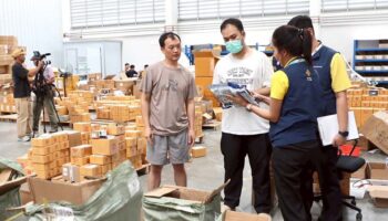 Более 600 000 поддельных электрических товаров конфискованы в результате рейда в Бангкоке на небезопасные импорты