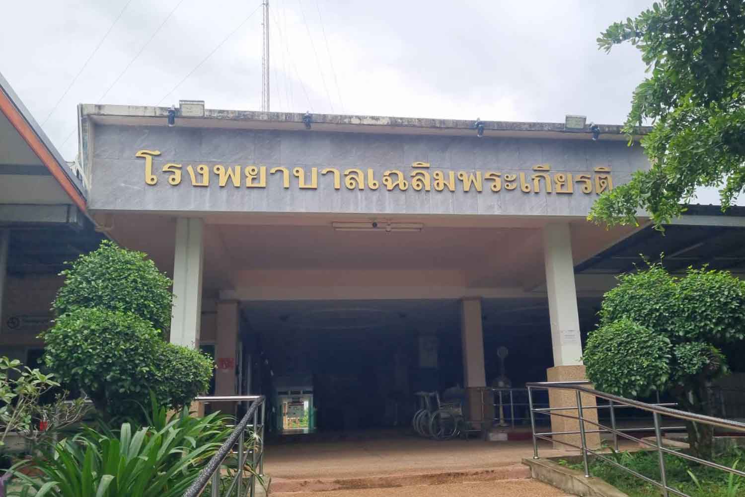 Больше больниц, школ, сообществ в Бури Рам эвакуированы, так как снаряды падают дальше от границы.