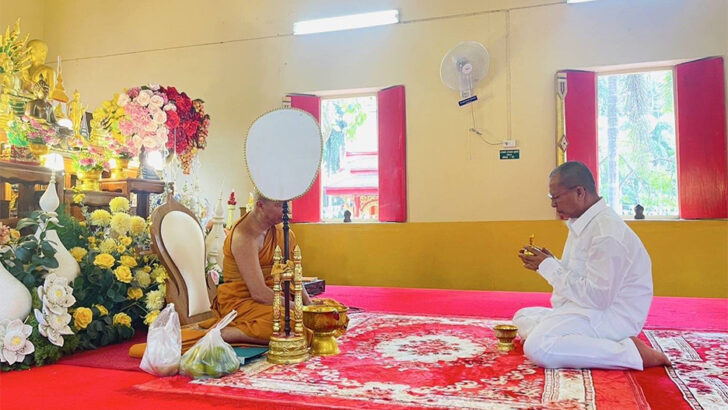 Больше тайских монахов лишены сана из-за секс- и денежного скандала с «Мисс Гольф»