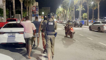 Индийские туристы вызвали полицию Паттайи из-за спора по услугам