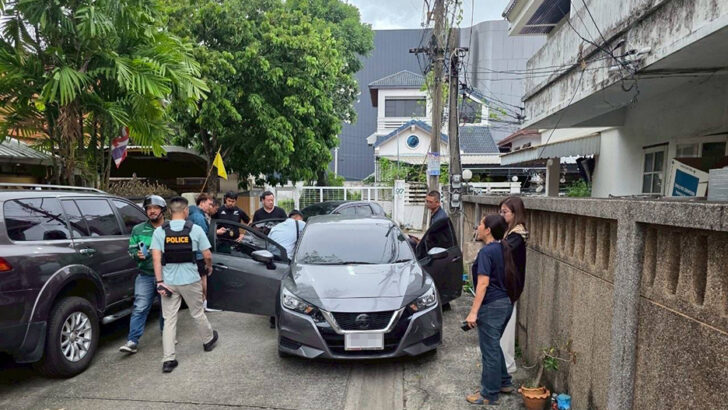 Китайский беглец пойман с поддельными тайскими лицензиями в Бангкоке