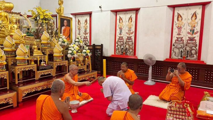 Кризис тайского монаха: завистливая женщина раскрывает 15-летний роман с аббатом