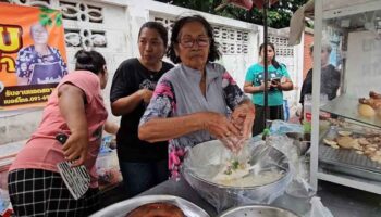 Лапша-радость: продавец из Сарабури попадает в джекпот, делится вкусом