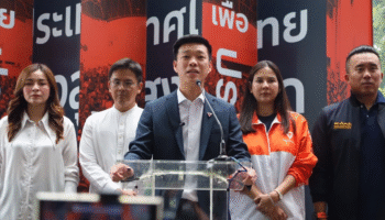 Лидер Народной партии призывает депутатов оставаться сосредоточенными и работать усерднее на фоне политического давления