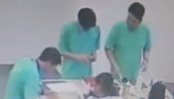 Личные фотографии утекли после ремонта телефона в торговом центре Пхукета