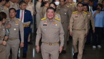 Министр внутренних дел Таиланда запускает общенациональную антинаркотическую кампанию