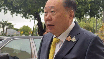 Министр Сучарт призывает к реформированию буддийских законов на фоне углубляющегося кризиса в монашестве