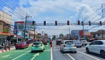 На светофоре в Ко-Кэу открыли проезд прямо на красный