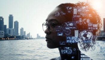 Новый отчет подчеркивает срочный спрос на более чем 1 миллион квалифицированных специалистов в 10 ключевых отраслях Таиланда