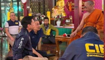 Паэтонгтарн клянется перезагрузить буддизм после скандалов с монахами