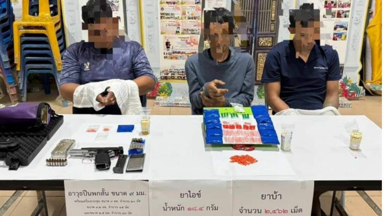 Подозреваемые в наркоторговле на Пхукете: 1 таблетка, 1 пистолет, 1 магазин лодок проблем