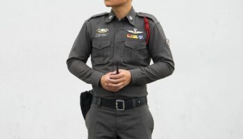 Политика BTS в Бангкоке под вопросом после того, как вооруженная полиция отказала во входе