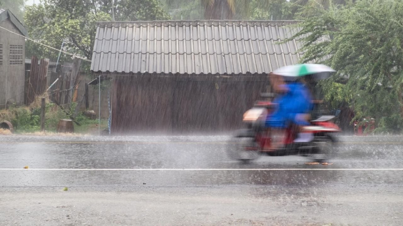 Предупреждение о сильном дожде для 9 провинций, ожидаются бурные моря