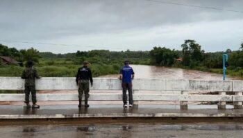 Река в ярости: Чианграй готовится к опасным наводнениям