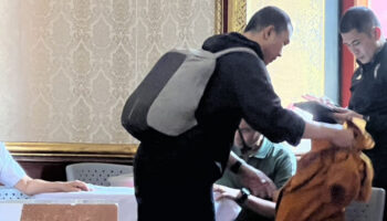 Секс, деньги и шафрановые одеяния: Темнейший час тайских монастырей