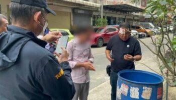 С港кокский портной арестован за кражу из незакрытых автомобилей