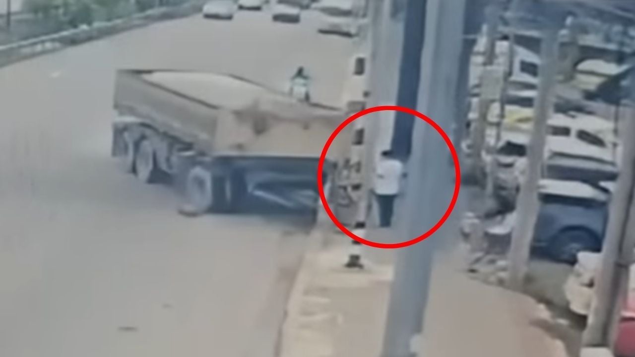 Таец-пешеход пострадал после того, как runaway трейлер врезался в пешеходную дорожку