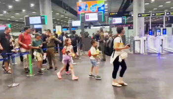 Таиланд создает ускоренные иммиграционные коридоры для студентов, посещающих страну