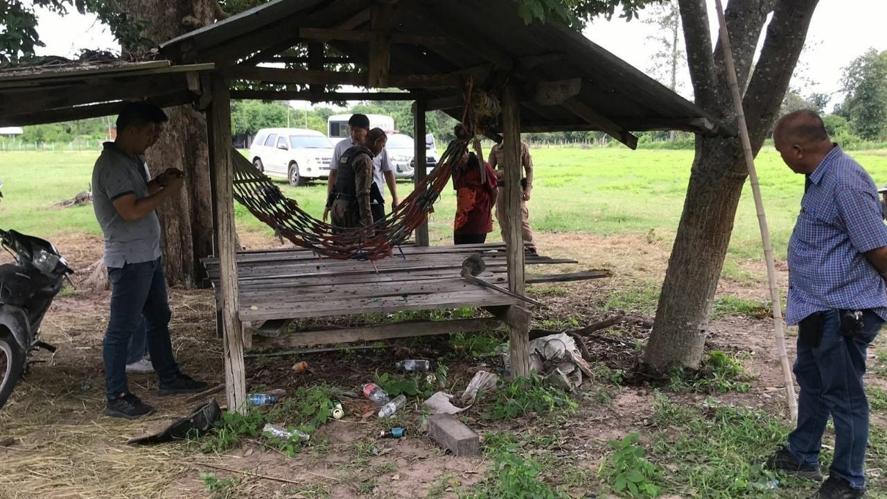 Таиландка пострадала после включения модифицированного радио в Рои Эт.