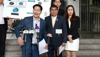 Таиландские чиновники сталкиваются с проверкой из-за обвинений в коррупции с участием иностранных работников