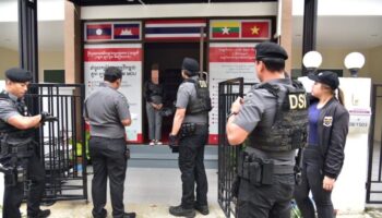 Тайские работодатели раскрывают группу вымогателей, нацелившуюся на камбоджийских рабочих