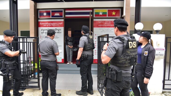 Тайские работодатели раскрывают группу вымогателей, нацелившуюся на камбоджийских рабочих