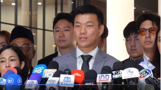 Тайский дом принимает законы об амнистии, но игнорирует дела о lese majeste.