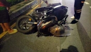 Тело мотоциклиста найдено в канале после аварии в Бангкоке