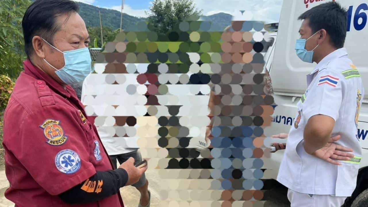 Человек из Чианграй сообщает, что из его кожи выходят червяки после визита в лес