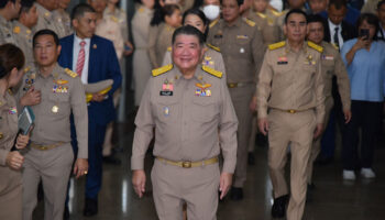 Phumtham обещает удар по наркоторговле