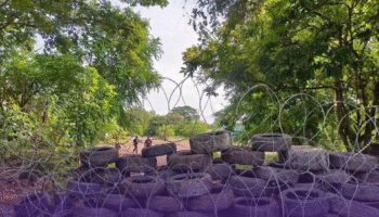 1-й армейский район уточняет, что установка колючей проволоки в Сакео является мерой безопасности, а не претензией на границу