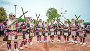 Акха Свинг Фестиваль 2025 Празднует Традиции Горных Племен в Чианг Рае