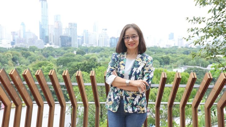 В Бангкоке открыт крупнейший городской крыша-парк в Dusit Central Park