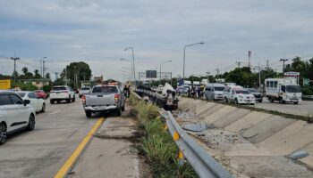 Водитель грузовика погиб в ужасной аварии на шоссе Паттайи