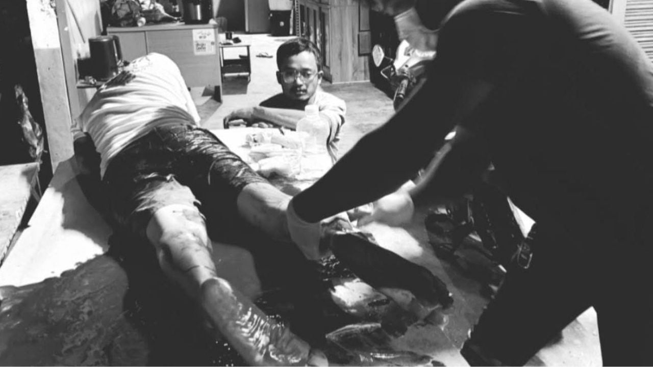 Вооруженный тайский солдат открыл огонь по гражданским лицам в Сурине, ранив 2 человека.