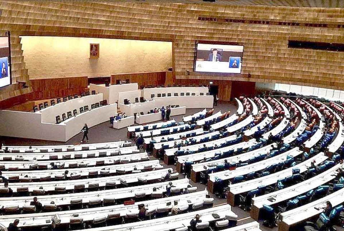 Депутаты ставят под сомнение бюджет в 41 миллион бат на сельскохозяйственный рынок в Пхаяо