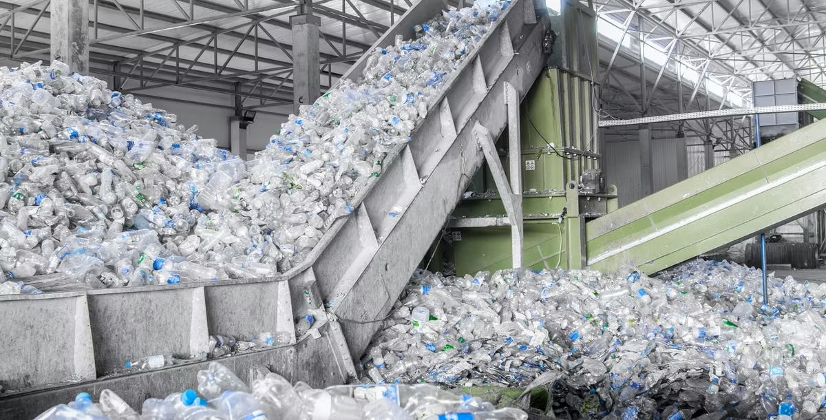 Как Азия может возглавить борьбу с пластиковым загрязнением