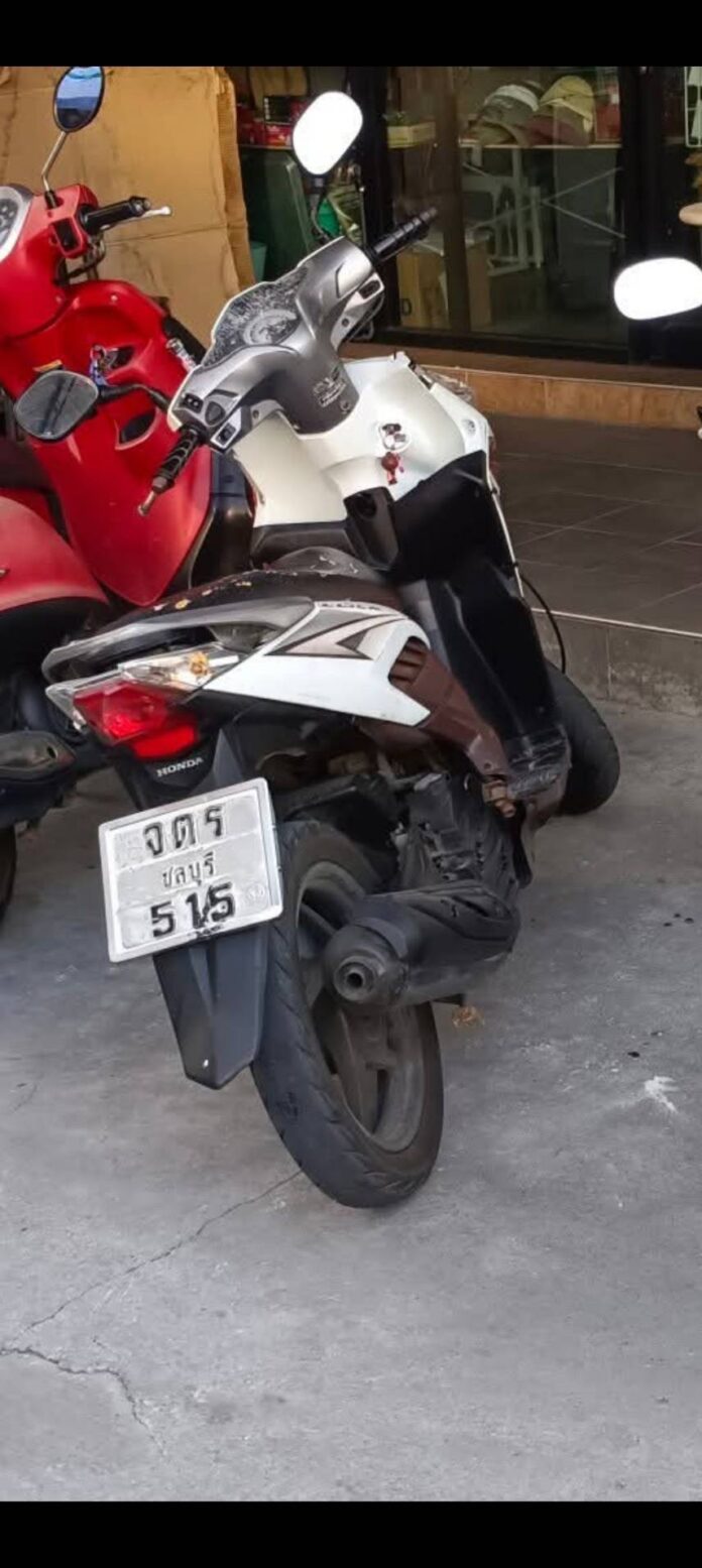 Кража мотоцикла в Паттайе: вор уезжает на Honda Click