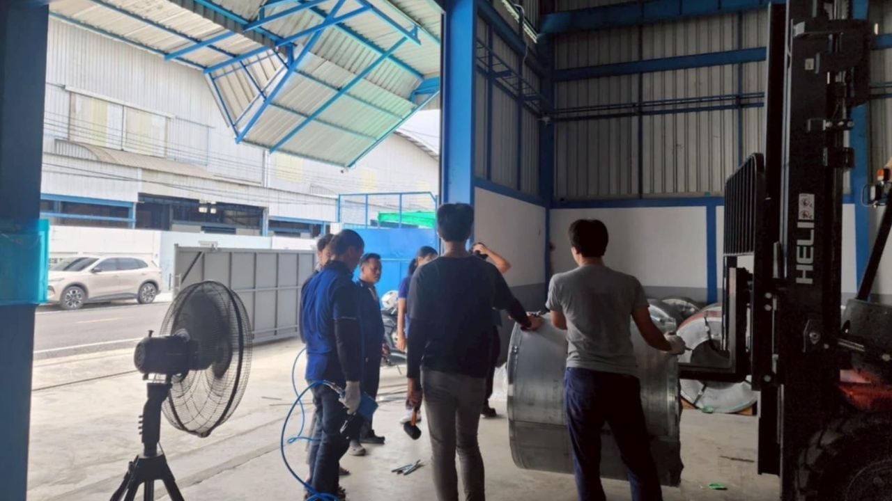 Министерство торговли Таиланда принимает меры против незаконной торговли сталью