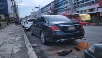 Многоместное столкновение недалеко от университета Патум Тхани оставило одного раненого