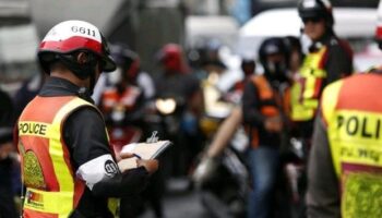 Нелицензированных туристов оштрафовали в результате рейда на дорогах Пхукета