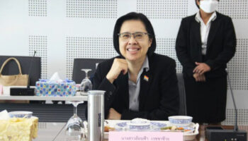 Онфа Веджайива: первая женщина-секретарь Генерального секретариата NESDC Таиланда