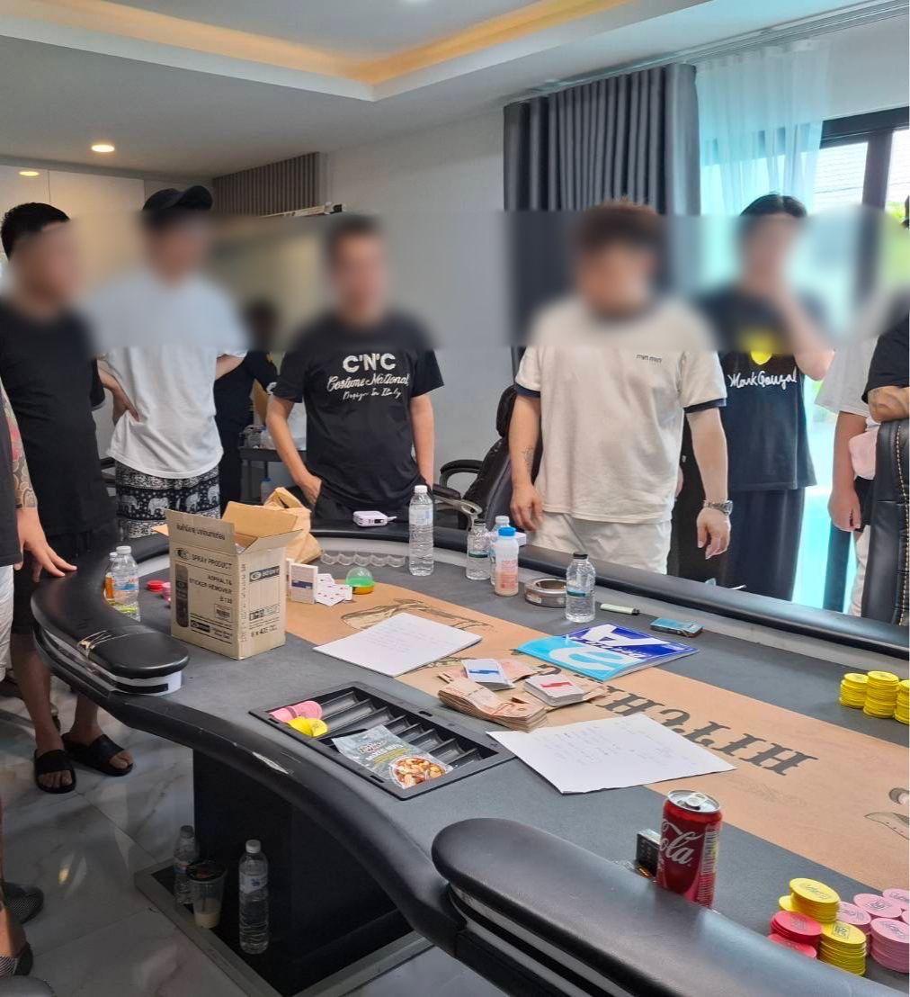 Полиция Чонбури разгромила незаконное покерное заведение, арестовав девять иностранцев