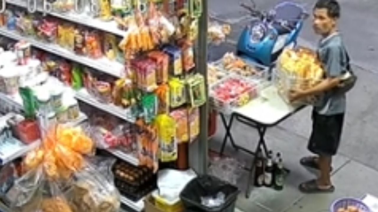 Реакция тайского мужчины на кражу закуски стала вирусной в TikTok