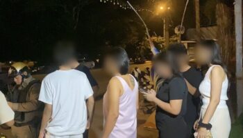 Семейная вылазка закончилась насилием с стрельбой на пляже Джомтьен