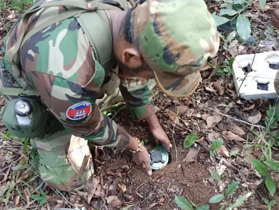 Таиланд подтверждает использование противопехотных мин Камбоджей, планирует подачу заявки в Конвенцию Осака