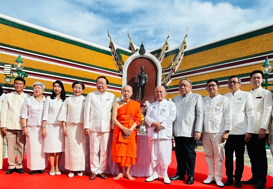 Таиланд почтет короля Раму VIII по всей стране церемониями в честь его 100-летия.