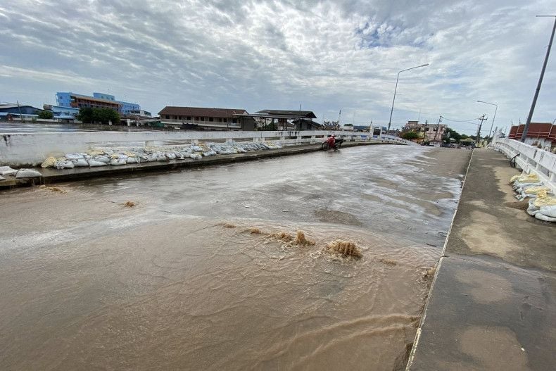 Тайланд: предупреждение о шторме: тропическая система надвигается с ливневыми дождями